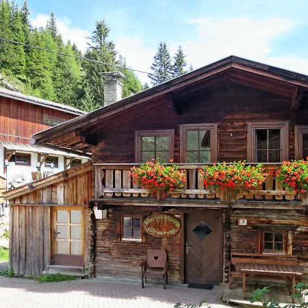 Almhutte Granat 690s Alpstuga *