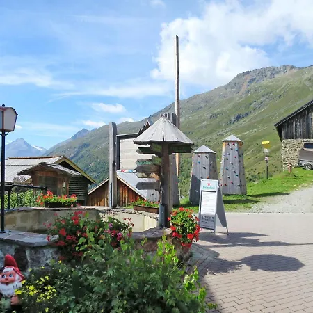 Almhutte Granat 690s Alpstuga